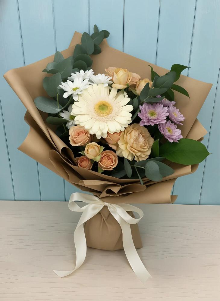 Букет цветов из: Герберы и Хризантемы в Старой Руссе