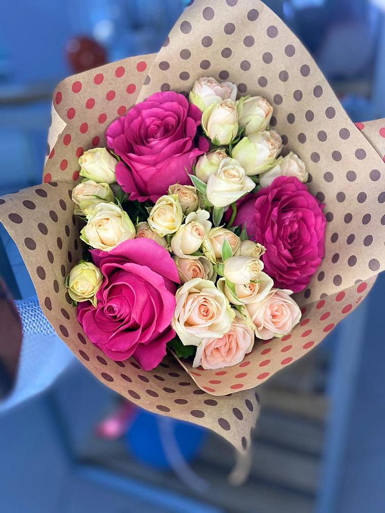 Букет цветов из: Розы в Старой Руссе