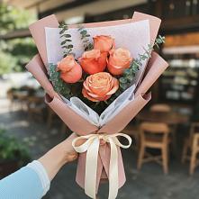Букет цветов из:  Розы в Старой Руссе