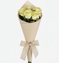 Букет цветов из:  Розы в Старой Руссе