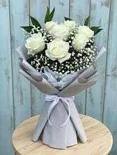 Букет цветов из:  Розы в Старой Руссе