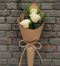 Букет цветов из:  Розы в Старой Руссе