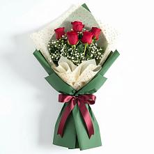 Букет цветов из:  Розы в Старой Руссе