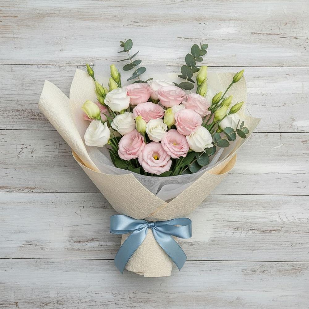 Букет цветов из: Лизиантусы в Старой Руссе