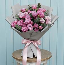 Букет цветов из:  Розы в Старой Руссе